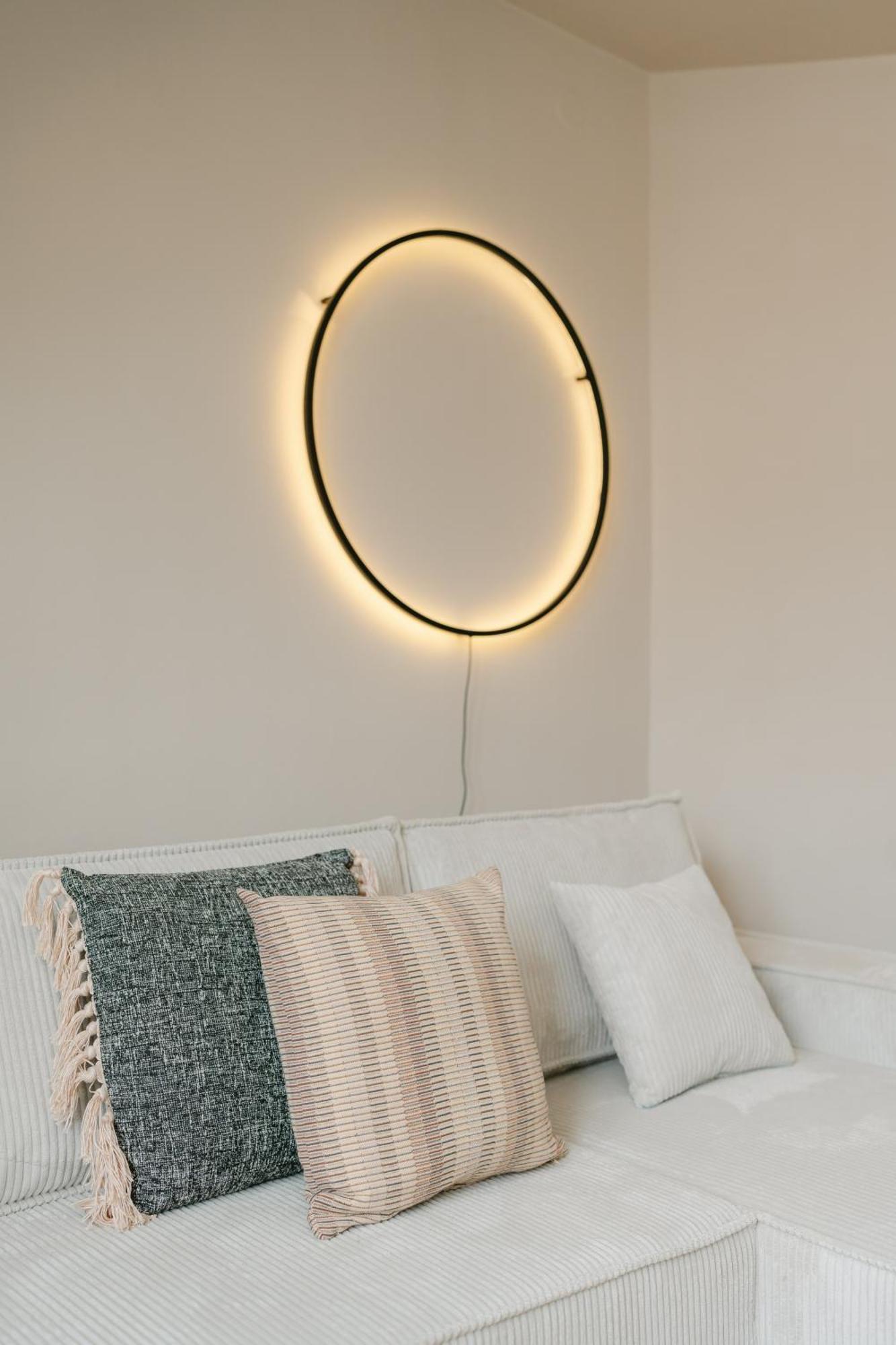 Comfy Apt For 4-6, 5 Min To Center, No Lift Currently Wien Exteriör bild